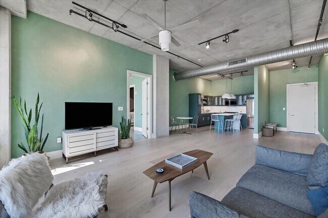 Foto del edificio - 800 W 5th St