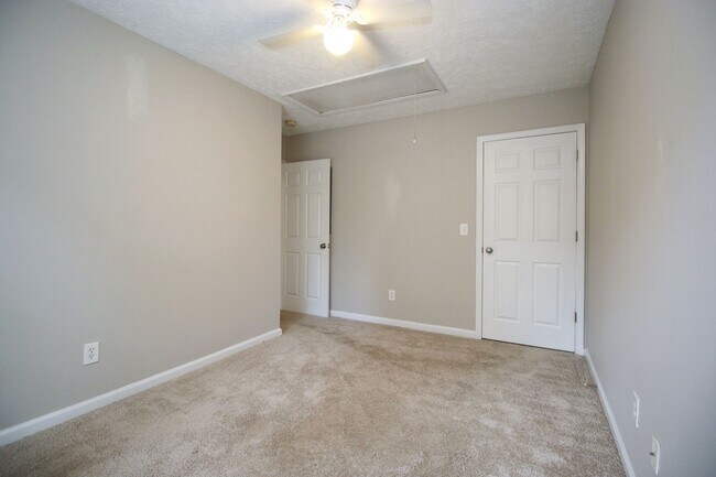 Foto del edificio - PRE-LEASING for 2026 3 Bedroom, 2.5 bath -...