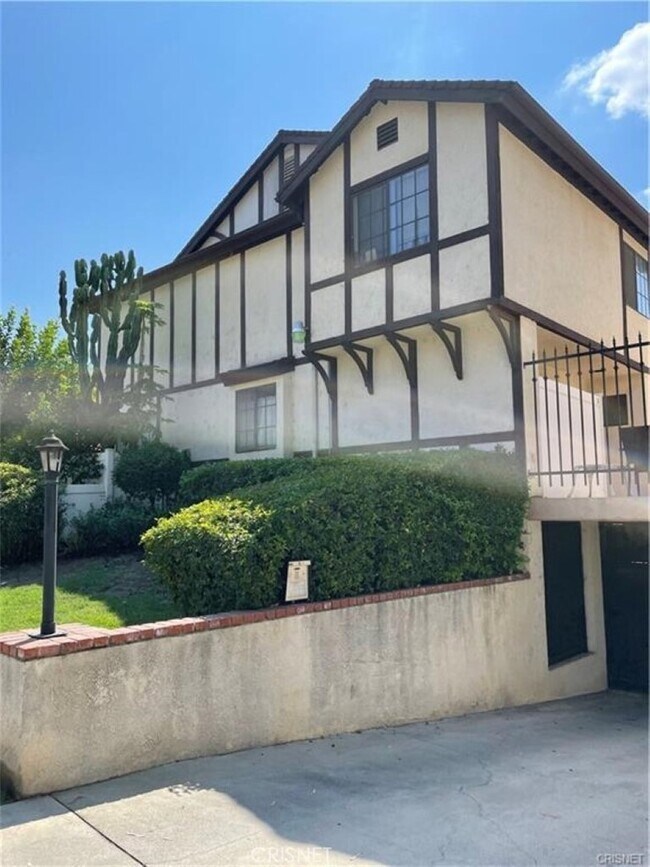 Foto del edificio - 19620 Wyandotte St