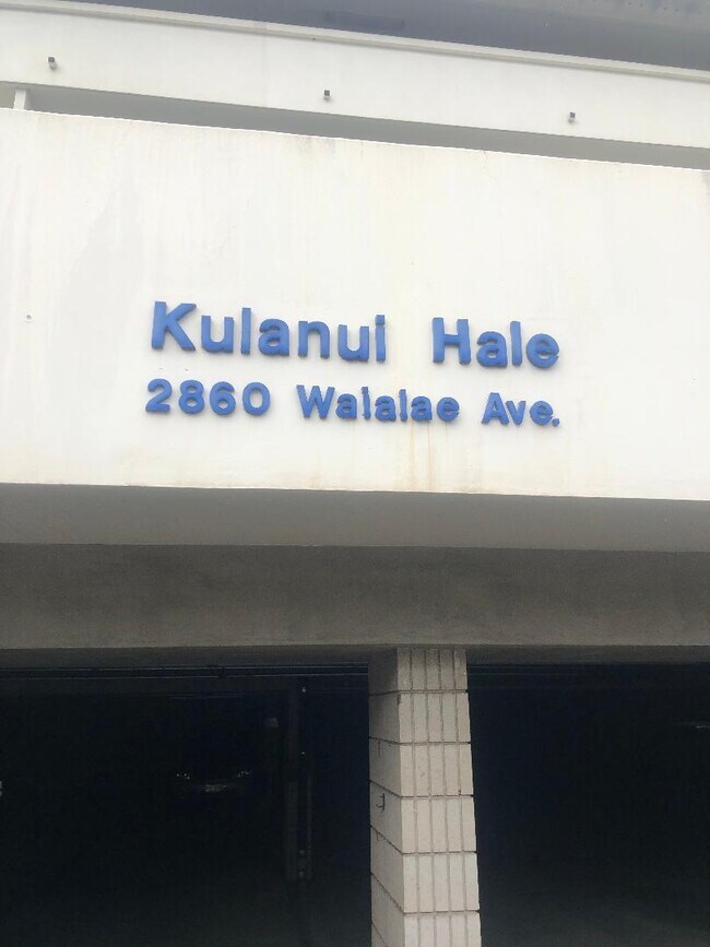 Photo - 2860 Waialae Ave Apartment