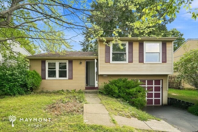 Building Photo - 3068 Deepwood Dr