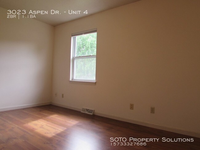 Building Photo - 3023 Aspen Dr