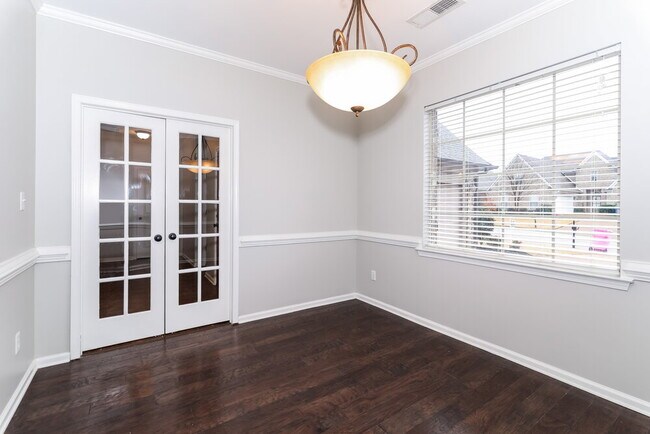 Building Photo - 2936 Boffin Dr