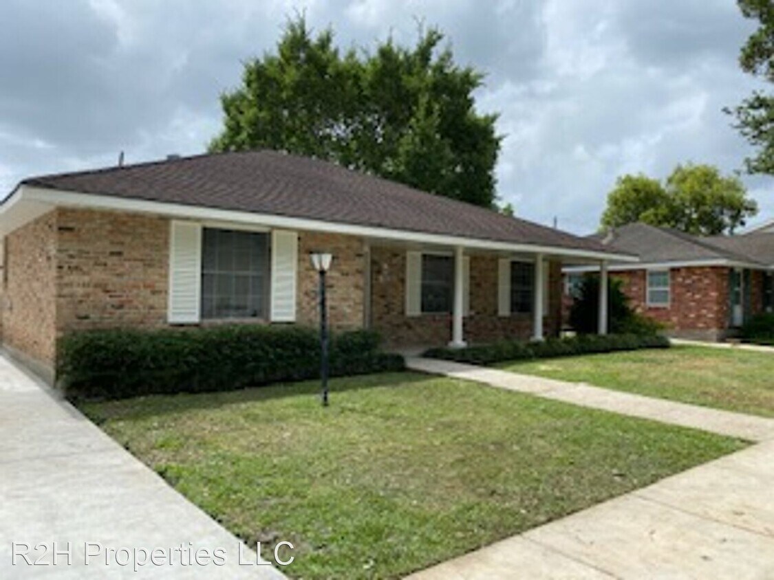 Primary Photo - 4 br, 2 bath House - 3611 Huntlee Dr.