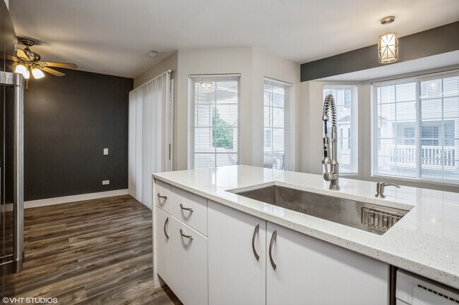 Foto del edificio - 2228 Dawson Ln