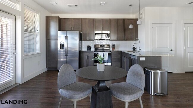 Foto del edificio - 20915 Wilderness Oak