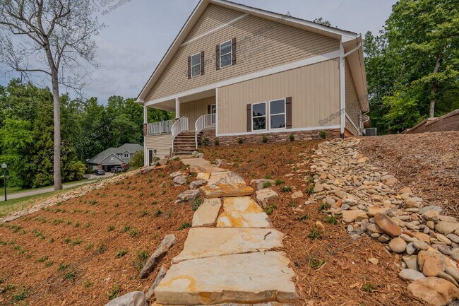 Foto del edificio - 15004 Beacon Ridge Dr