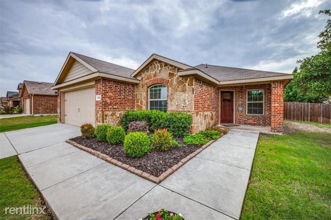 Foto principal - 4 br, 2 bath House - 1401 i N Houston Street