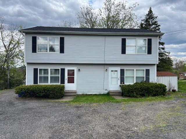 Building Photo - 823 Martin St