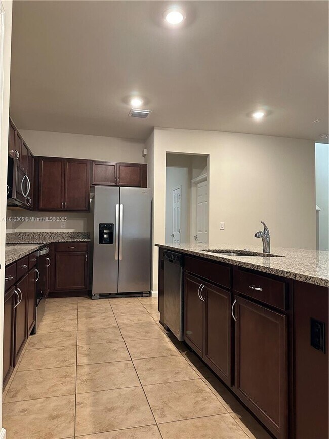Building Photo - 4796 Crested Eagle Ln