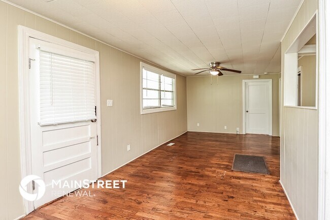 Foto del edificio - 3130 Ashwood Rd