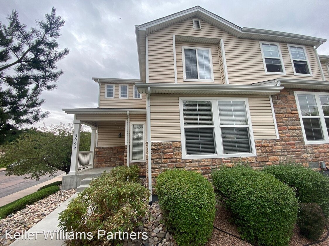 3 br, 3 bath House 3992 Diamond Ridge View House Rental in Colorado