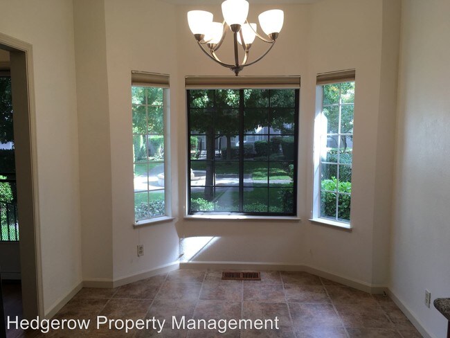 Building Photo - 2 br, 2.5 bath House - 89 Valley Club Circle