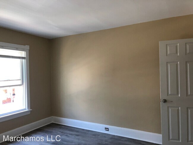 Building Photo - 2 br, 2 bath House - 825 Beatty St.