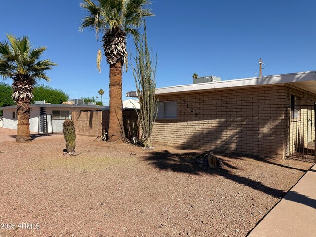 Foto del edificio - 3125 N 66th St