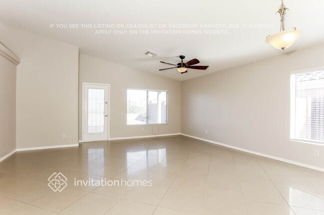 Foto del edificio - 17749 N 113th Ave