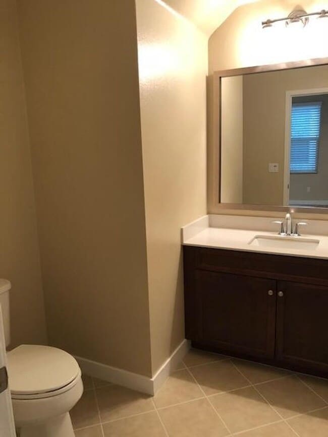 Building Photo - East Ventura - Available Soon: Spacious 4 ...