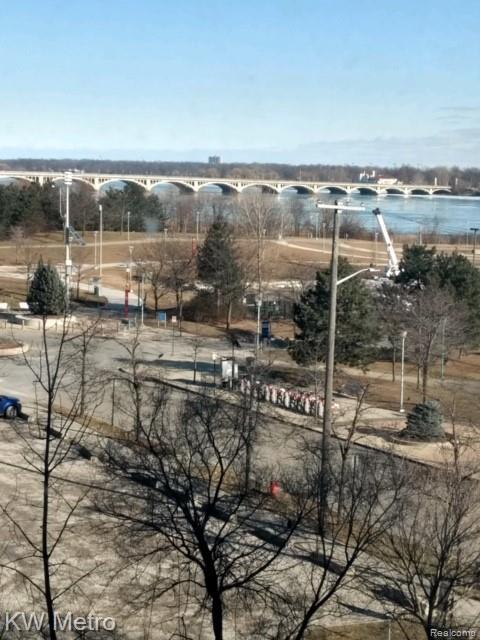 Building Photo - 250 E Harbortown Dr