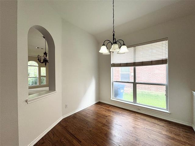 Foto del edificio - 2401 Summerside Ln
