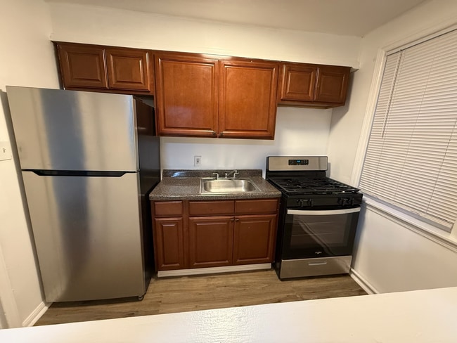 Ridley Town Manor II LLC - Ridley Town Manor II LLC Apartment