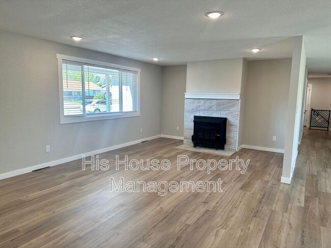 Foto del edificio - 309 12th St