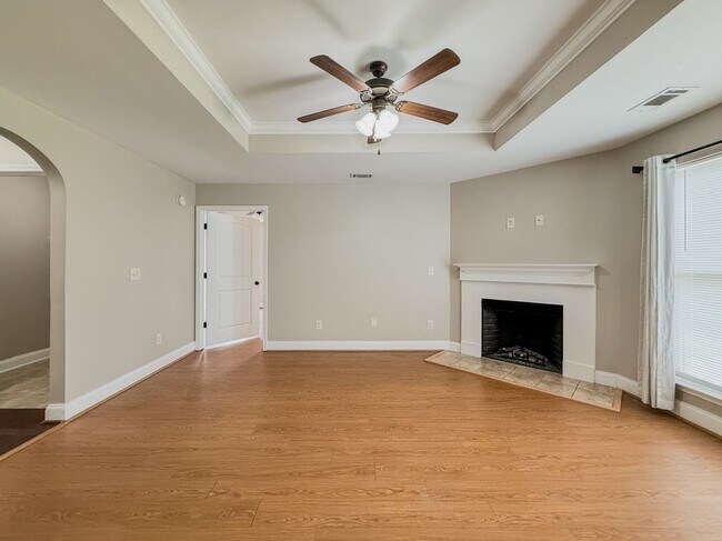 Foto del edificio - 1122 Emerald Ridge Dr