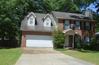 Building Photo - 1921 Redhawk Dr