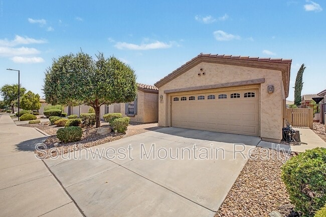 Building Photo - 4265 E Azalea Dr
