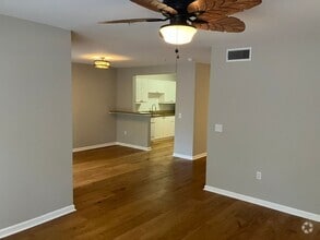Building Photo - 80 Paddle boat Ln