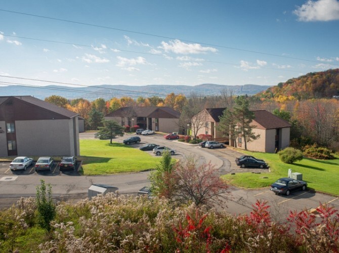 Indian Ridge 1025 Reynolds Rd Johnson City, NY Apartments for Rent