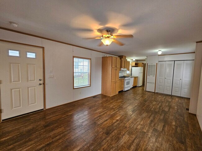 Foto del edificio - 4 Parkview Dr