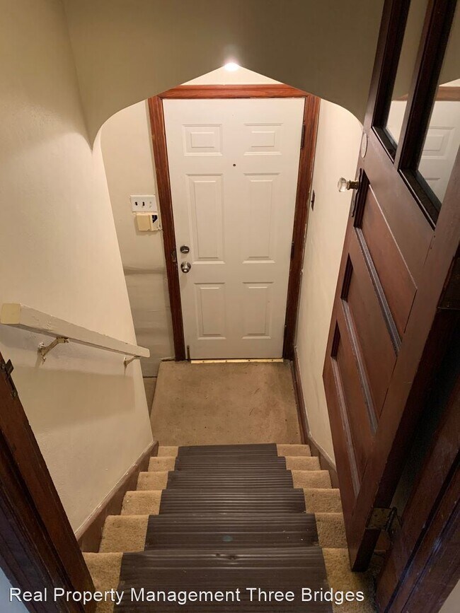 4215 Jennings Station Rd, St. Louis, MO 63121 House Rental in St