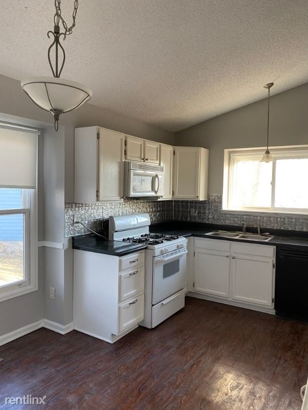 Foto del edificio - 4 br, 3 bath House - 3686 S Halifax Way