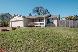 Building Photo - 5448 Siletz Ln