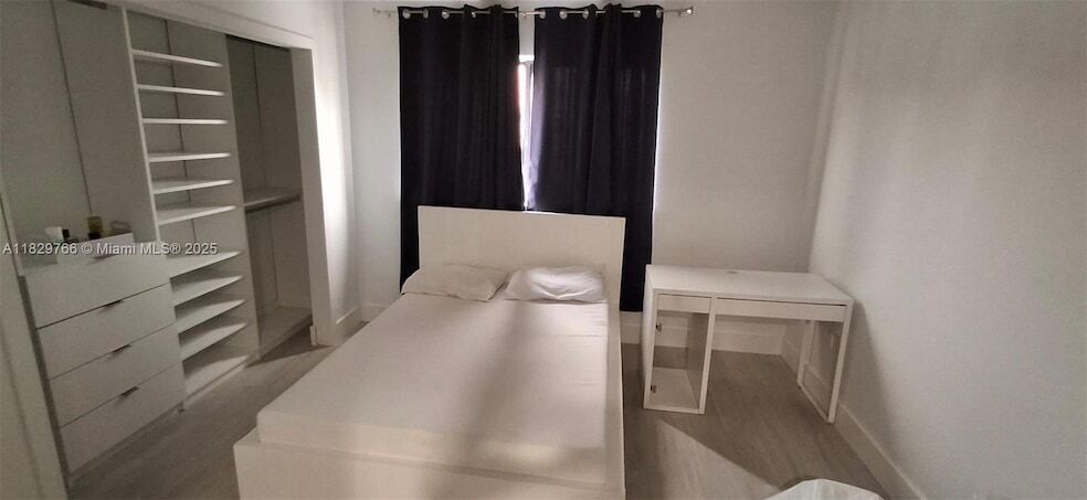 Foto del edificio - 2775 W 62nd St