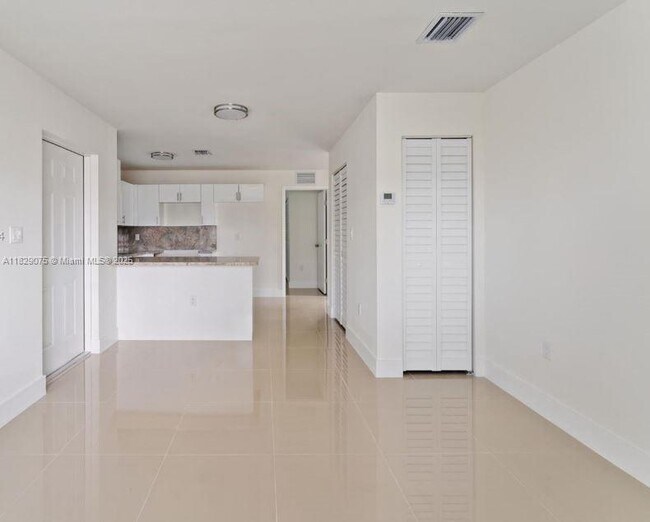 Foto del edificio - 2540 NW 51st Terrace
