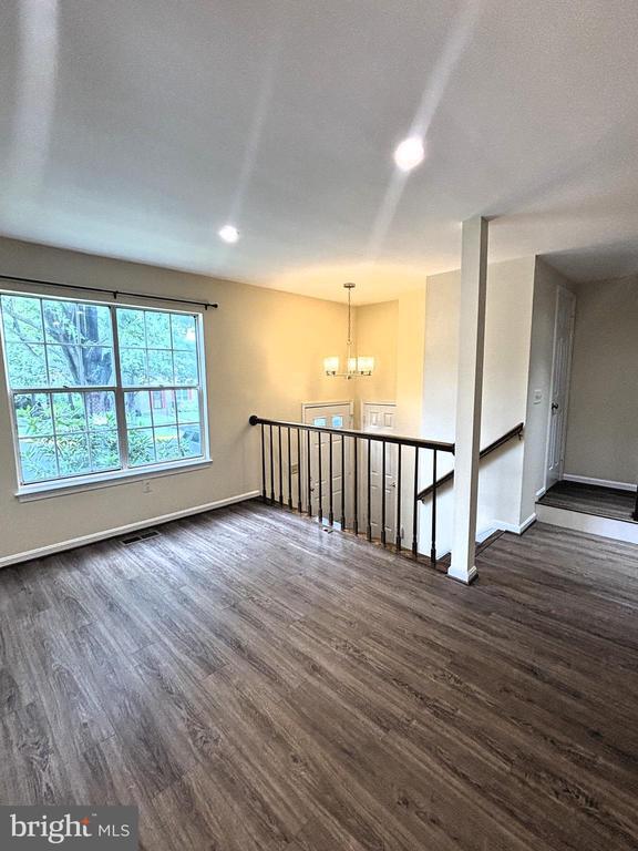 Foto del edificio - 1058 Copperstone Ct