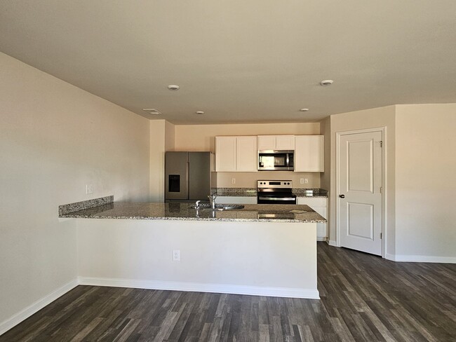 Building Photo - 4071 Garrison Ln