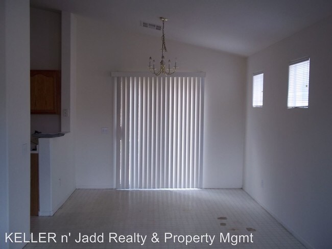 Foto del edificio - 3269 Fossil Springs St