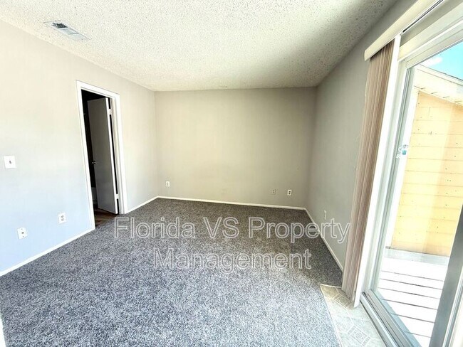 Foto del edificio - 206 Watts Ln