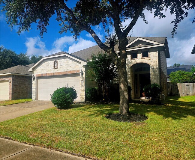 Foto del edificio - 6038 Starbrook Creek Dr
