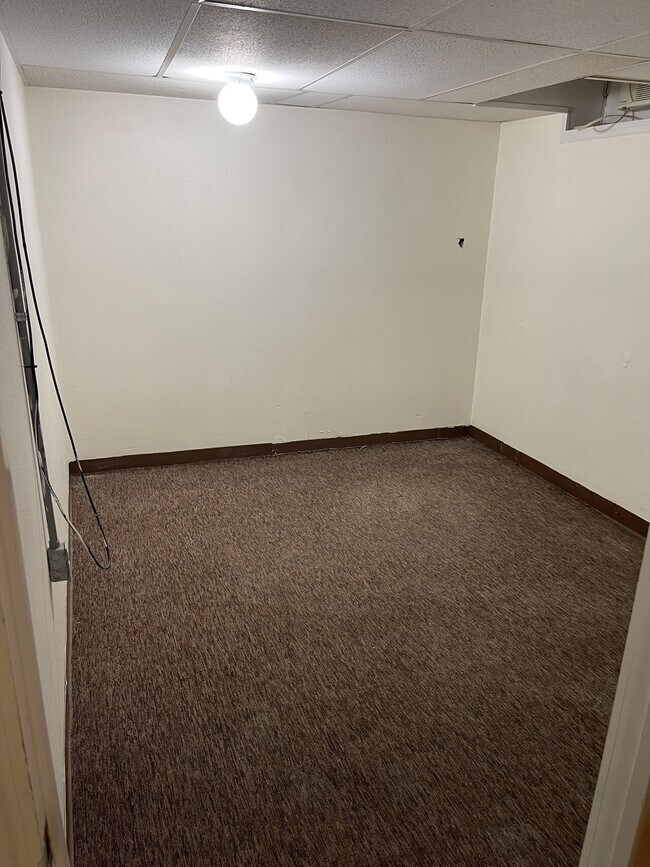 Building Photo - 302 E. 2nd Triplex