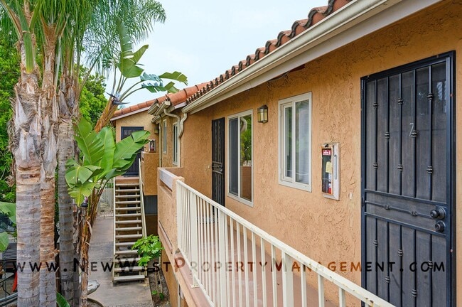 Building Photo - Upgraded North Park 1 bedroom! Small Pet OK!
