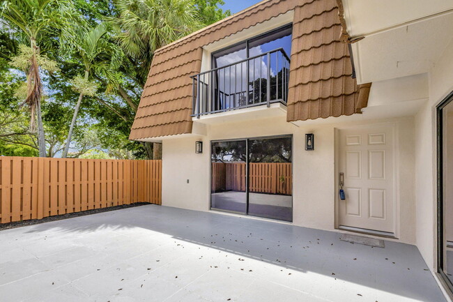 Building Photo - 261 Charter Way