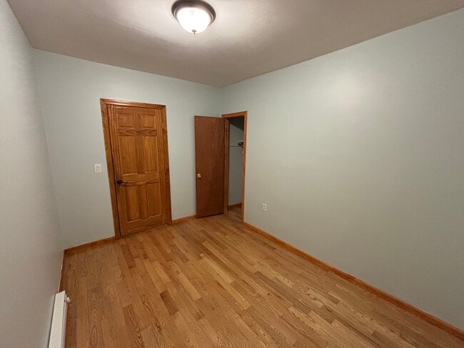 Building Photo - 776 Hancock St