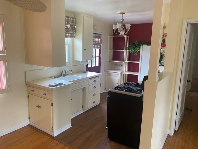 Foto del edificio - 5808 E Marita St