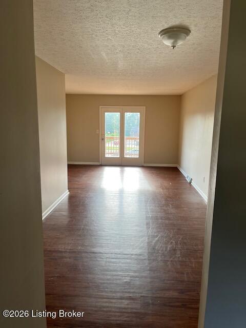 Foto del edificio - 1705 Cliff Ridge Ct