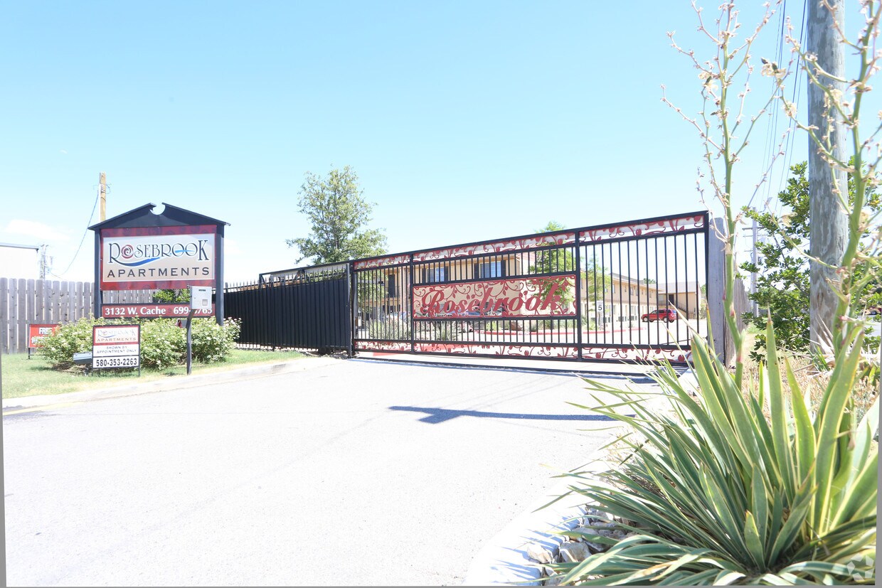 Rosebrook Apartments Lawton, OK