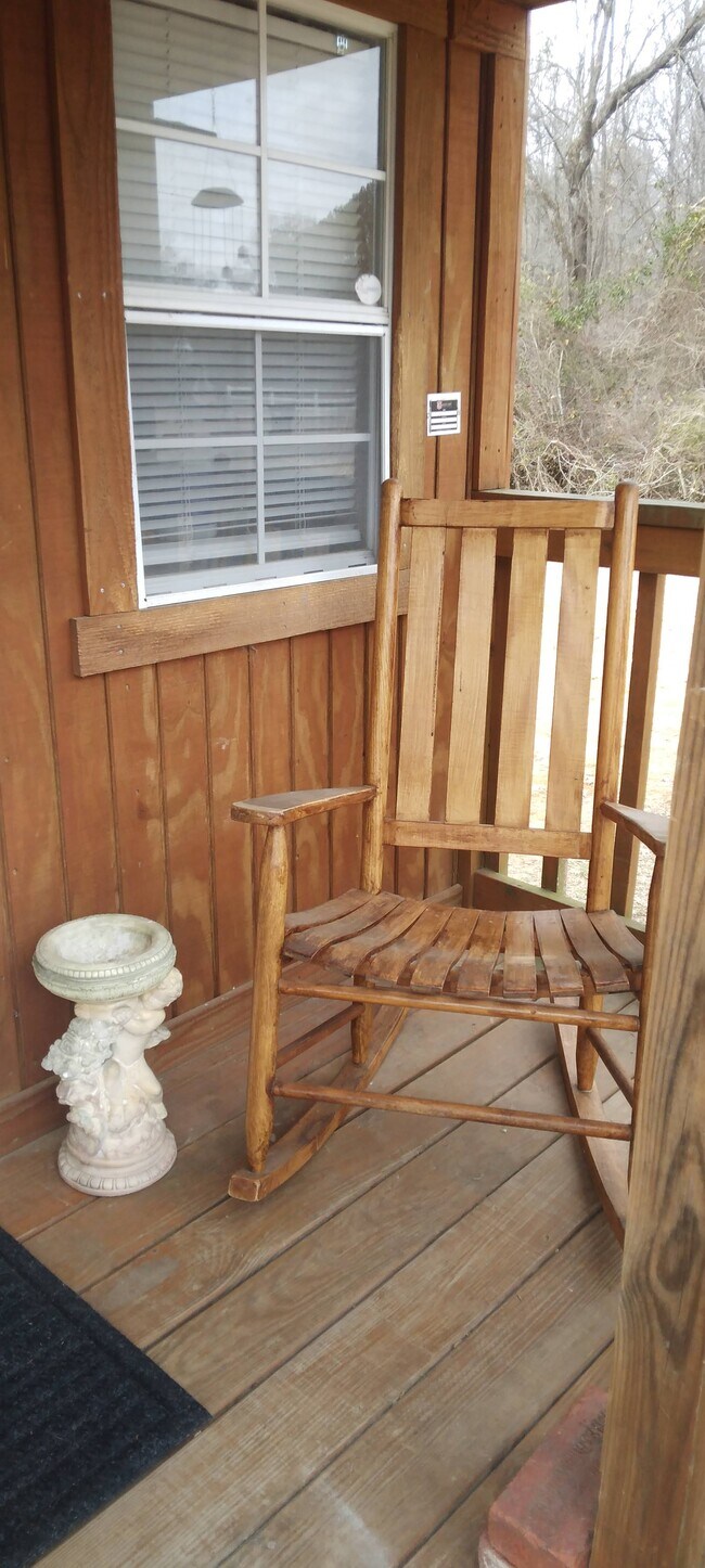 Foto del edificio - 50315 Becker Bottom Rd