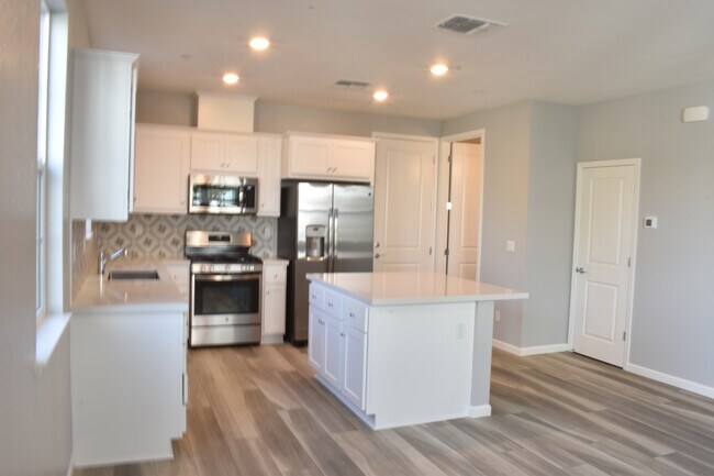 Building Photo - 4478 Corse Walk